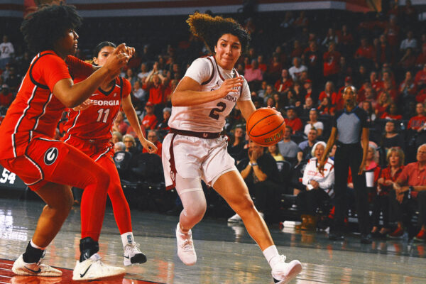 Last Night in College Basketball: Oklahoma Wins Close, Vital SEC Showdown