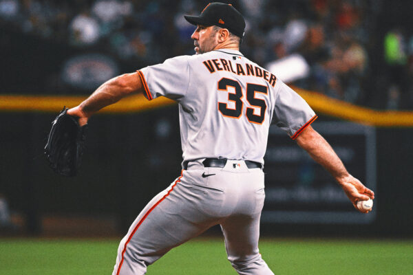 Justin Verlander Returns To Detroit Tigers On  Million, One-year Contract