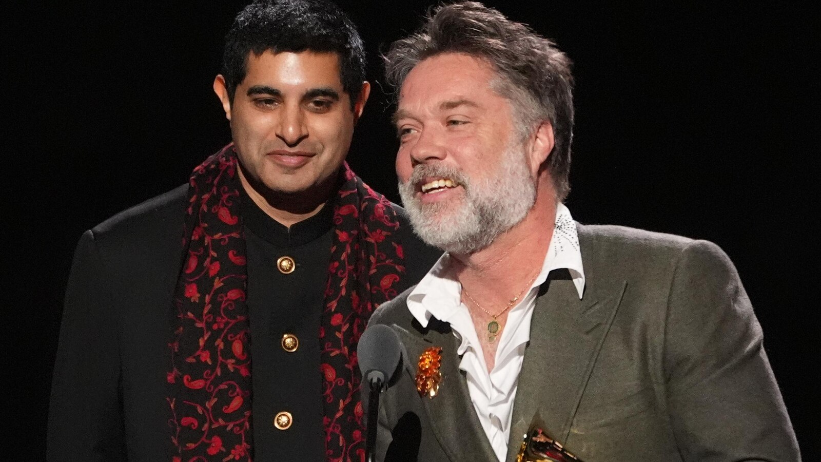 China criticizes decision to award a Grammy to the Dalai Lama