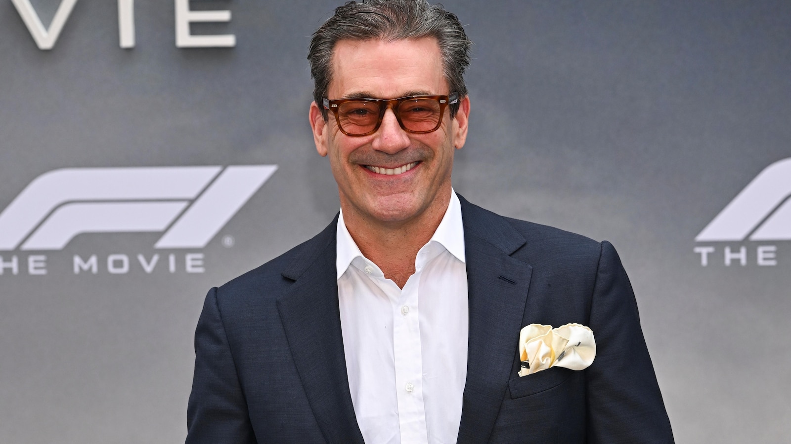 Jon Hamm comes full circle, hosting NFL Honors 15 years after attending inaugural ceremony