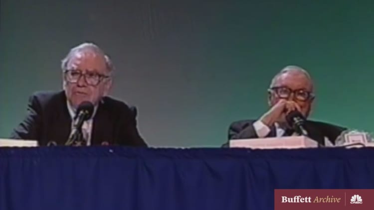 Berkshire Hathaway filing provides glimpse of share buyback resumption