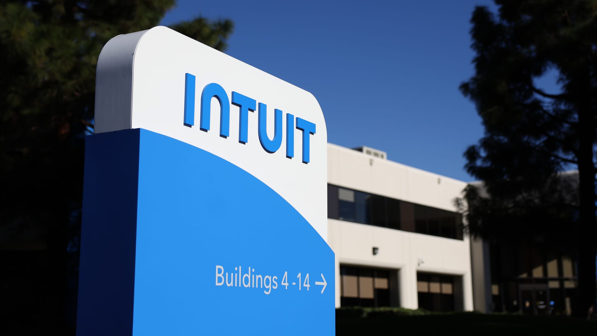 These stocks are cheaper than in the pandemic. Evercore ISI says buy