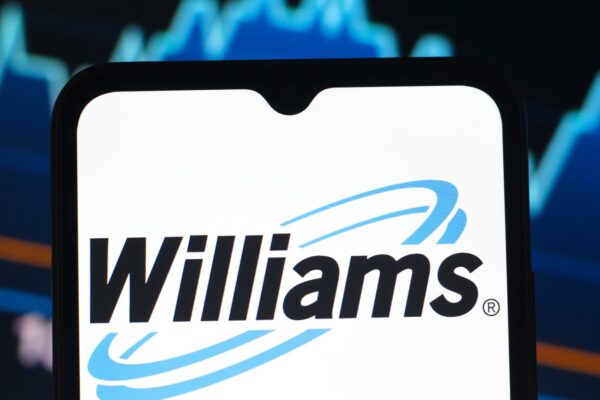 Top Wall Street analysts recommend these dividend stocks for enhanced returns