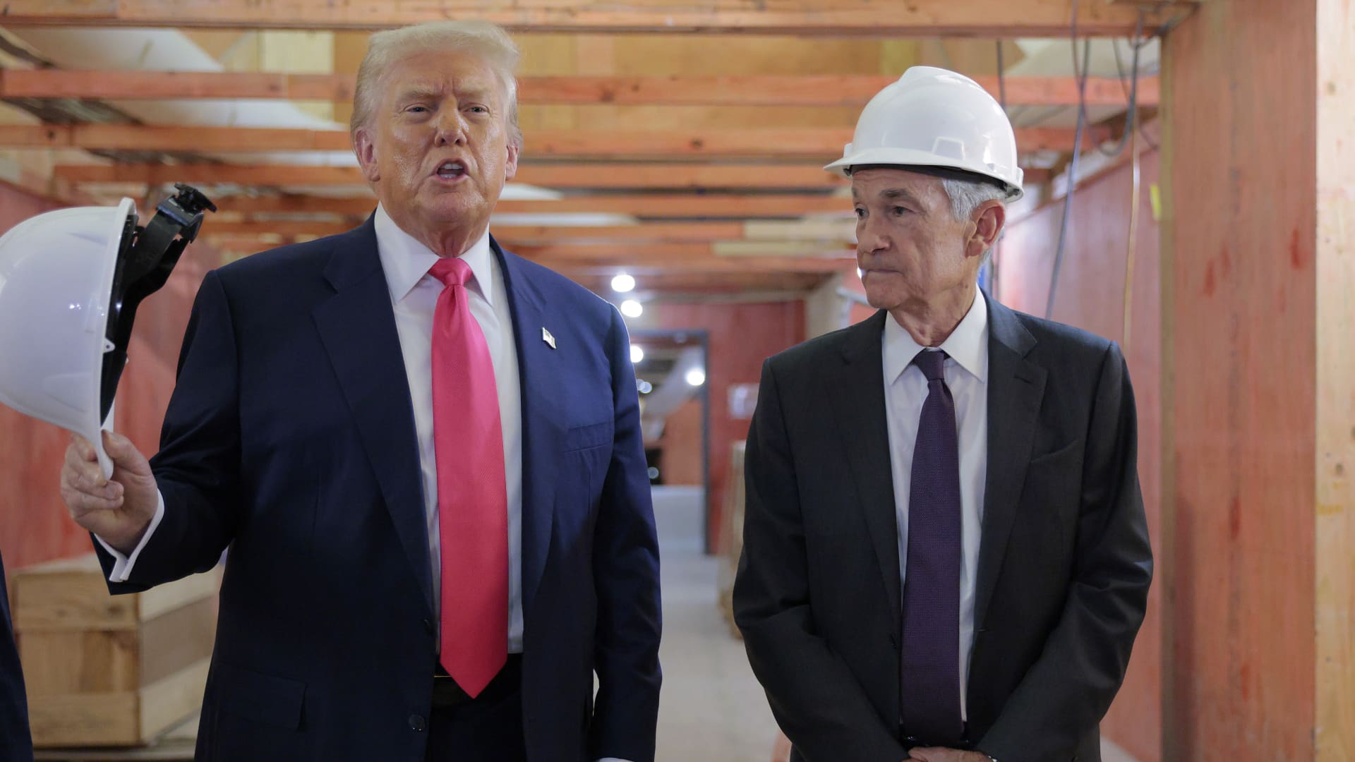 5 things to know before the market opens Friday