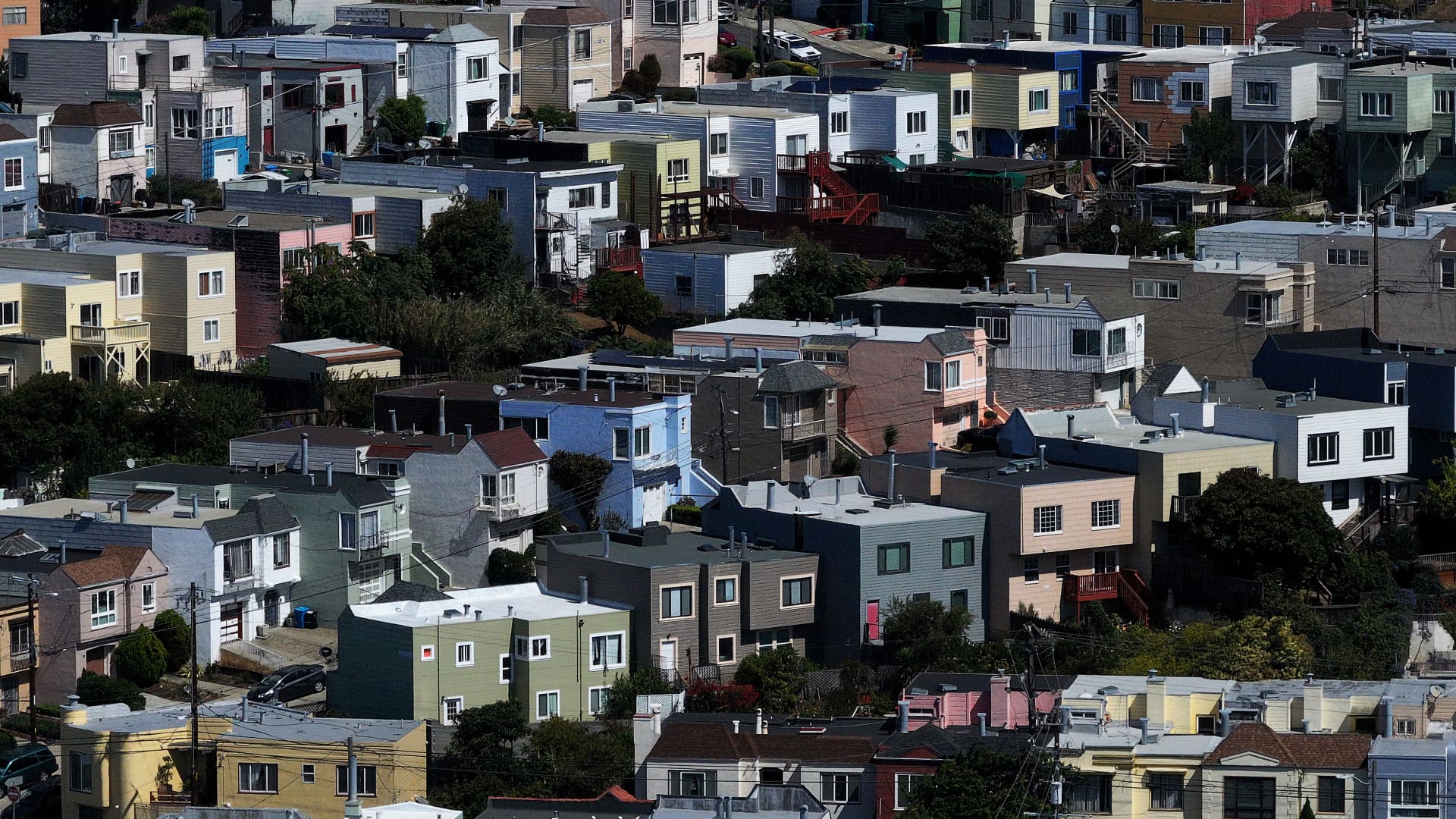 Mortgage rates jump sharply higher after Iran strikes, reversing last week’s decline