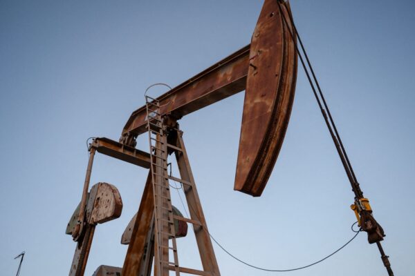 Jim Cramer’s advice for investors during U.S.-Iran war, oil surge