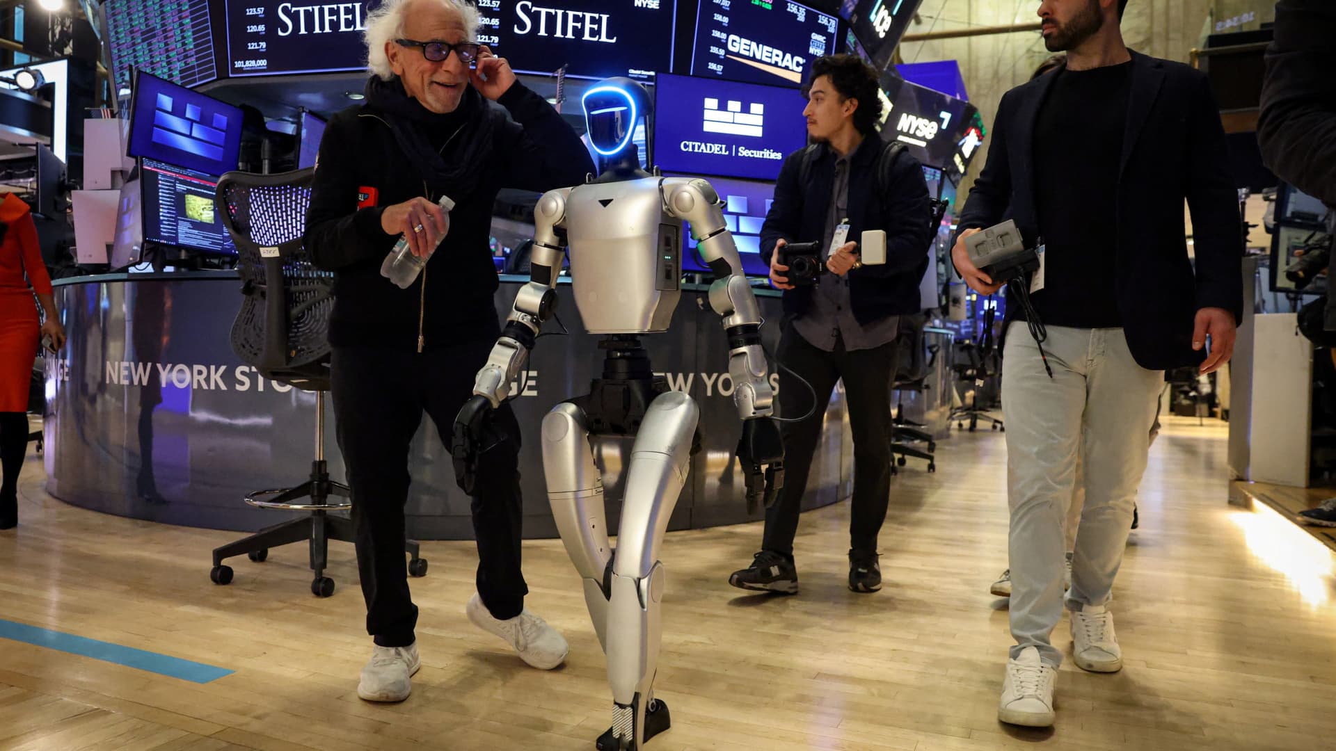 Unitree plans Shanghai IPO, testing interest in humanoid robots