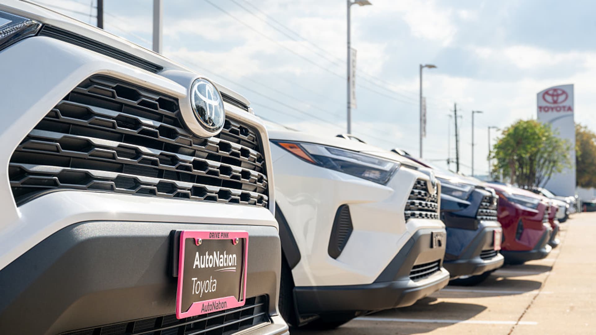 Toyota recalls 550,000 vehicles in U.S. over seat defect, NHTSA says