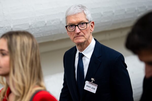 Apple expands U.S. manufacturing pledge, pulling in a third portfolio name