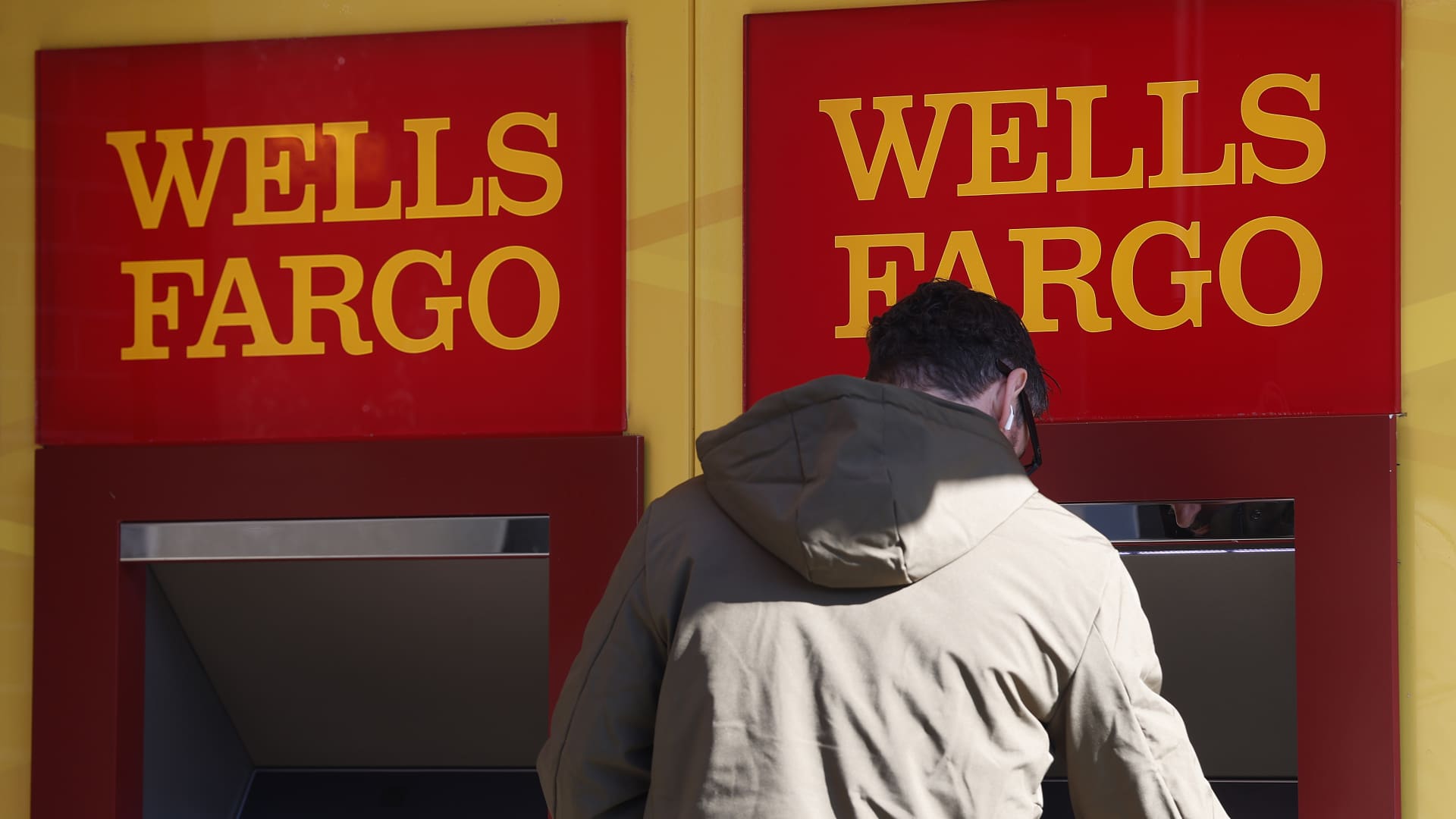 Wells Fargo to see more growth as asset limits are lifted, Jefferies says