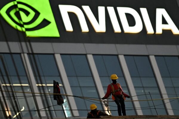 Top analysts are bullish on these 3 stocks despite ongoing volatility