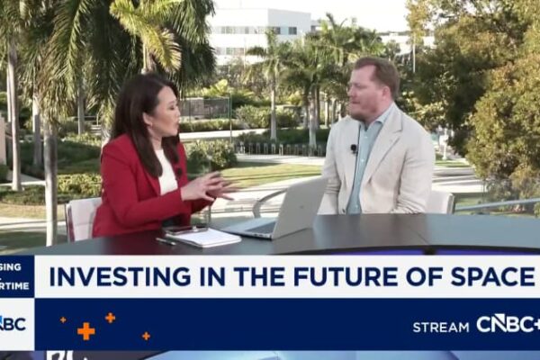 Elon Musk to testify securities fraud trial over Twitter deal in SF