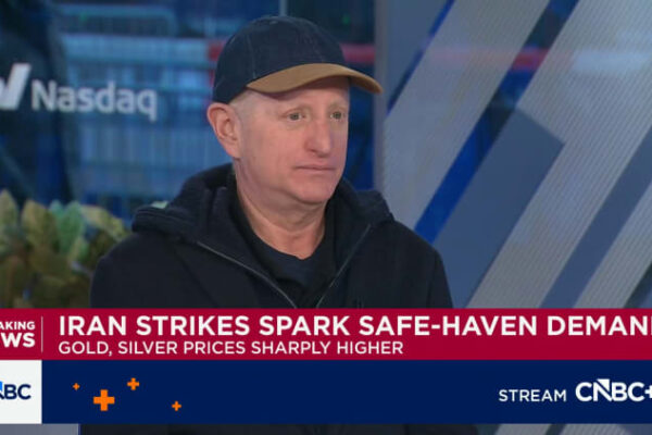 Steve Eisman says investors should ignore U.S.-Iran war, will be long-term ‘positive’