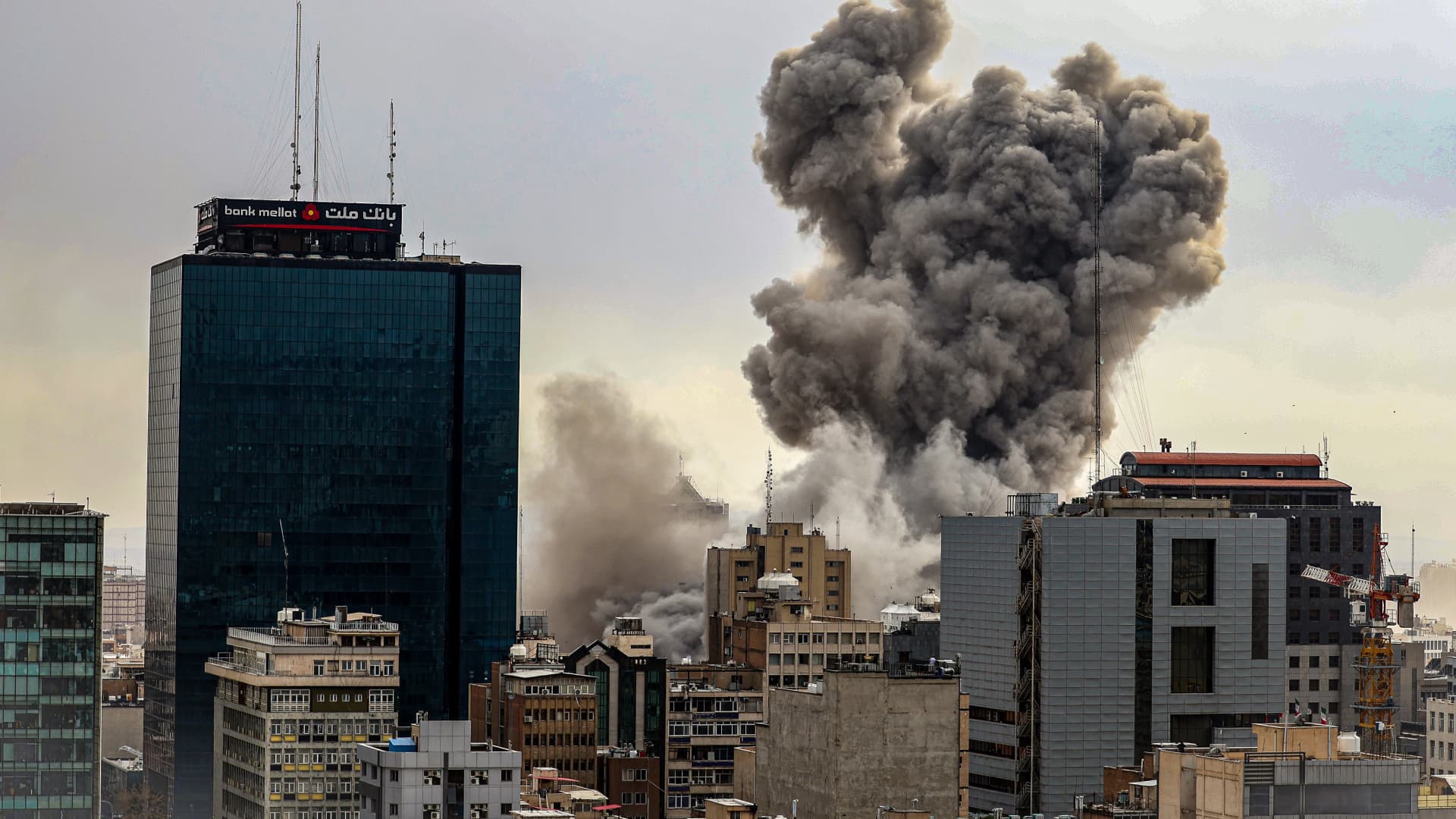 Markets digest U.S.-Iran war as conflict spreads