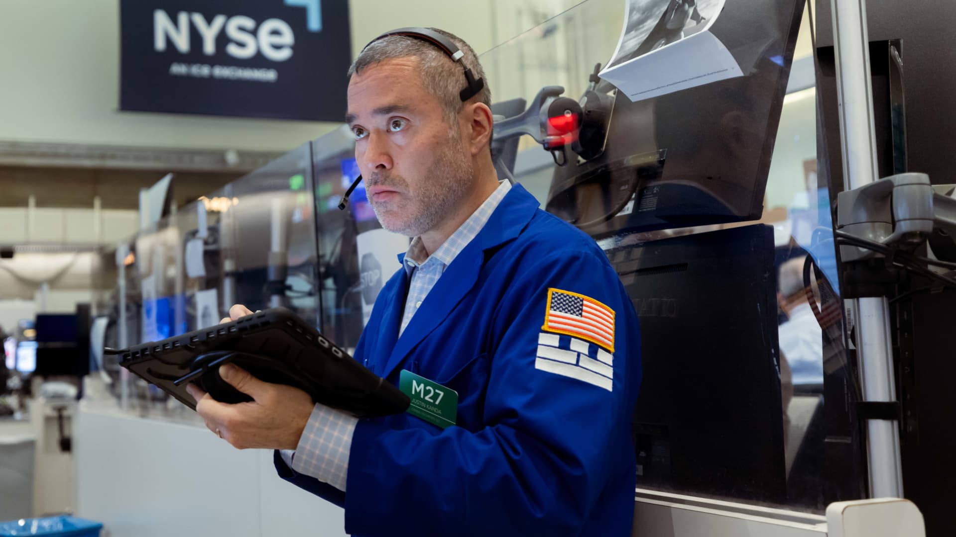 Stock market today: Live updates