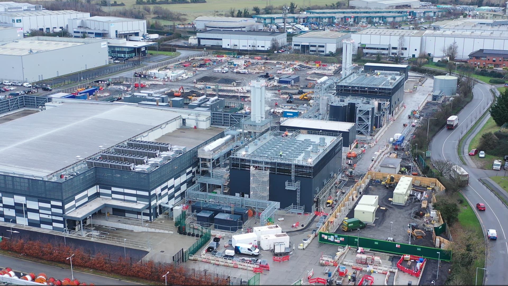 Europe switches on first microgrid data center in Dublin