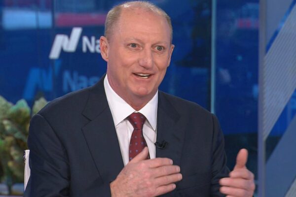 Berkshire buybacks have returned, but narrow discount could limit impact