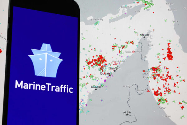 Iran warns that oil tankers transiting Strait of Hormuz must be careful