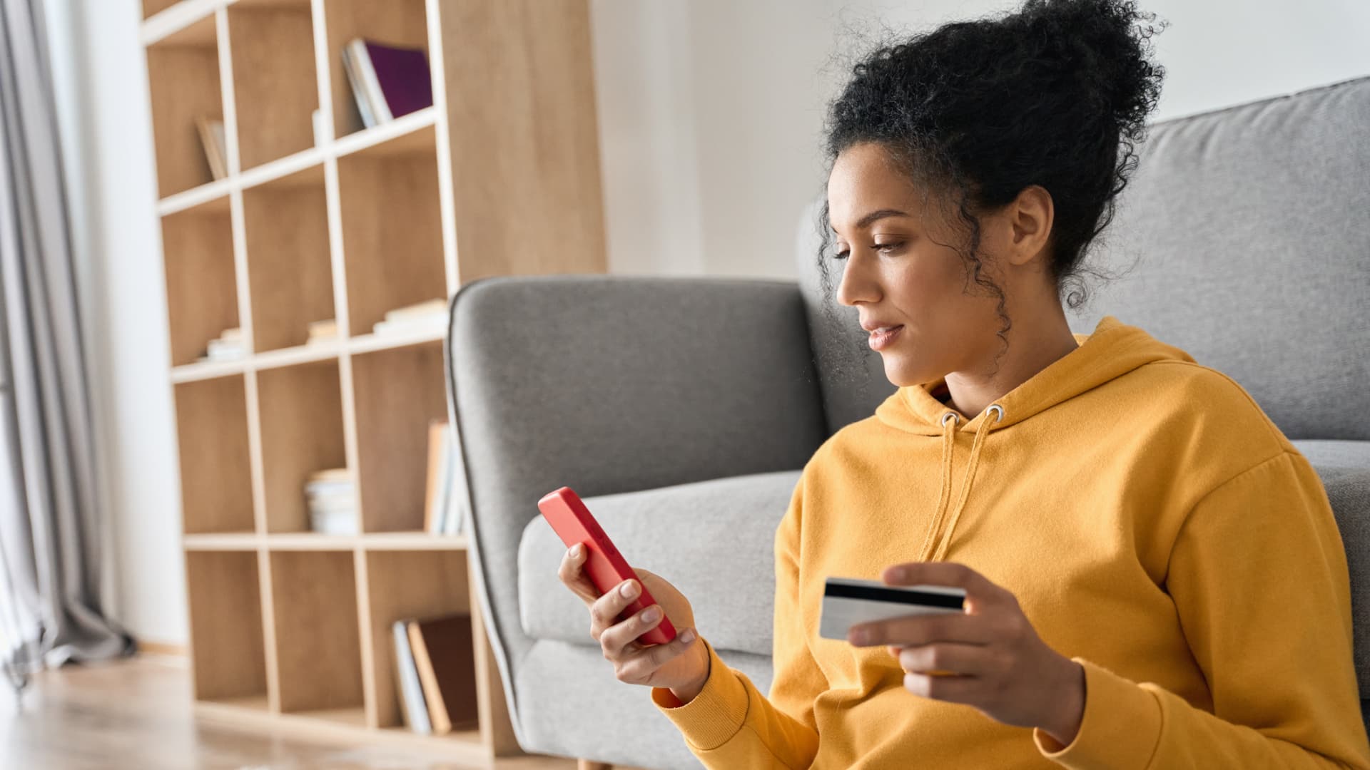 4 Credit Card Mistakes That Are Costing You in Fees