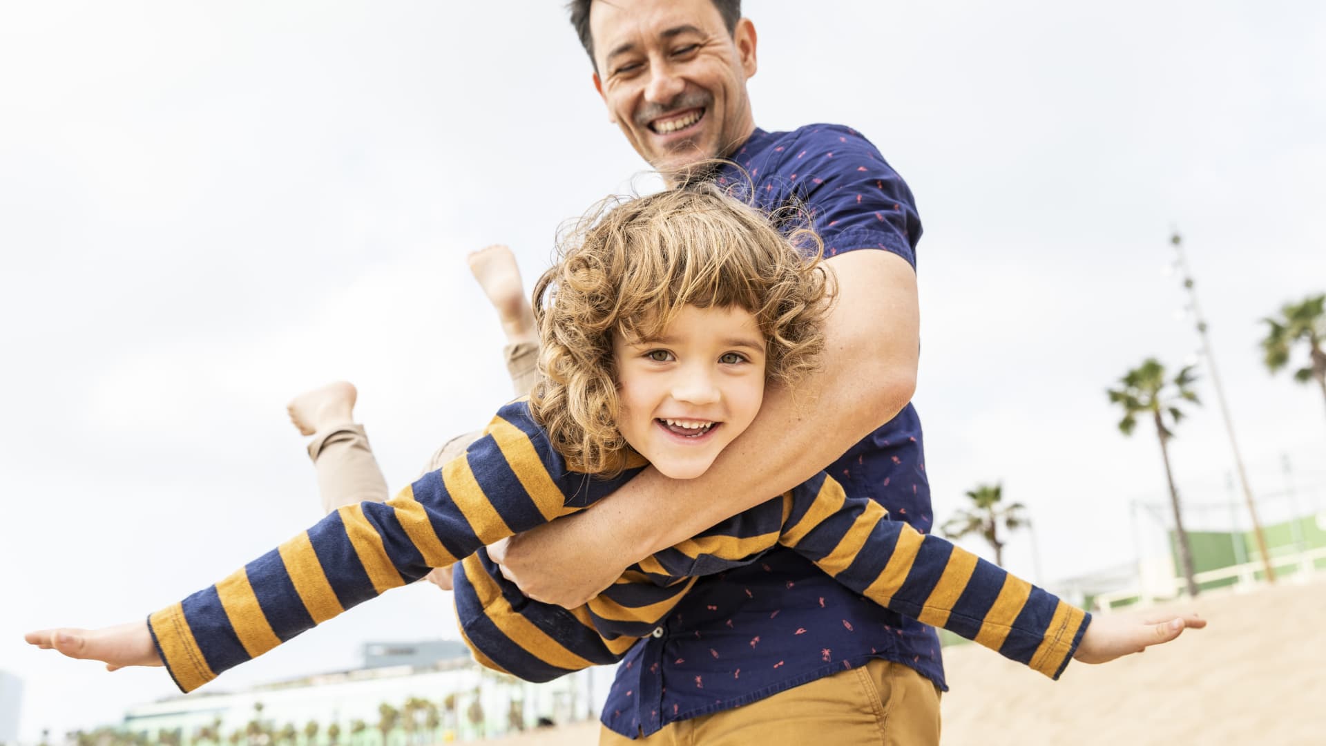 2 confidence-building tools for parents to set kids up for success