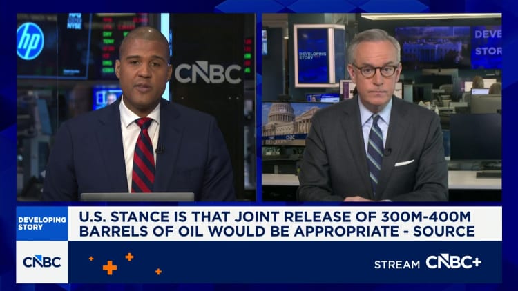 G7 energy ministers to meet Tuesday to discuss release of oil reserves: Sources