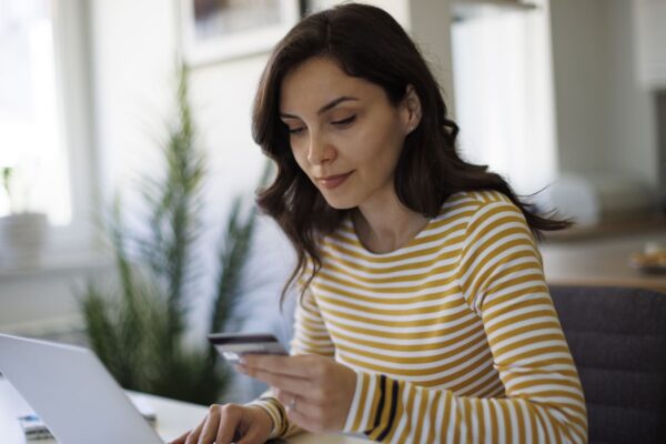 When Does a 0% APR Credit Card Offer Make Sense?