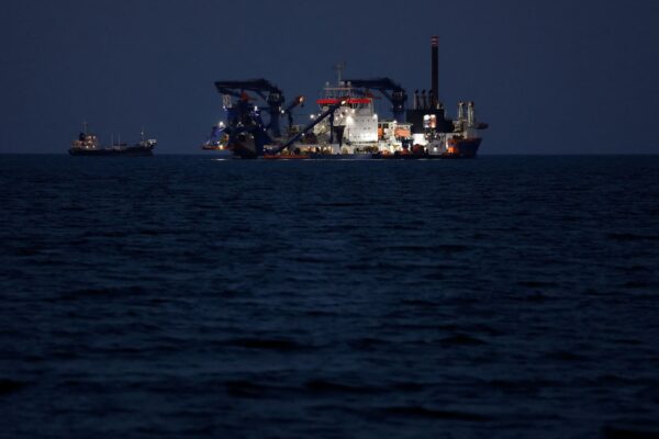 Jim Cramer lays out way for investors to navigate Iran war volatility