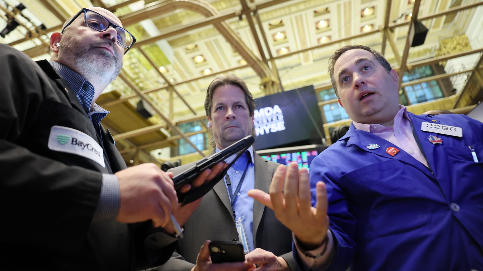 Stock market today: Live updates