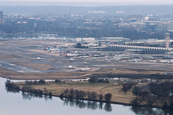 Flights halted at DC airports after chemical smell