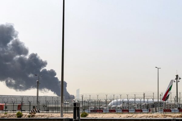 UAE temporarily closes airspace as Middle East war forces wider flight disruptions