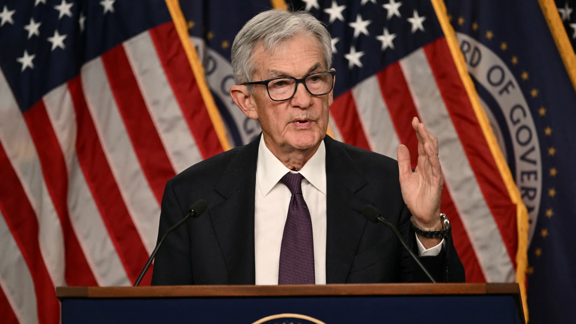 Fed Chair Powell complicating Warsh’s plans for swift rate cuts