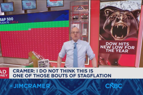 You can still find stocks to buy on tough days in the market