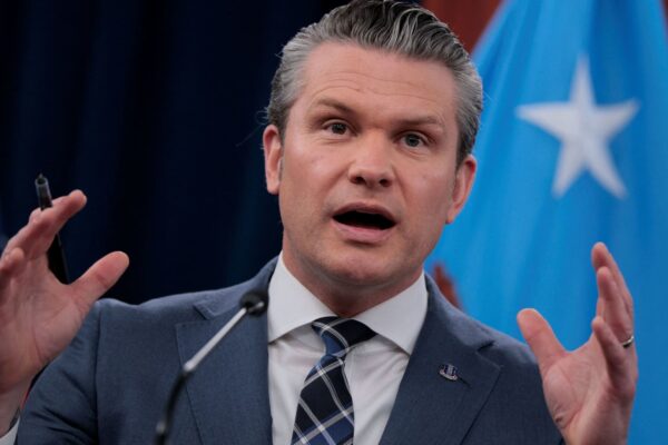 Pete Hegseth’s broker attempted to make defense investments before Iran war