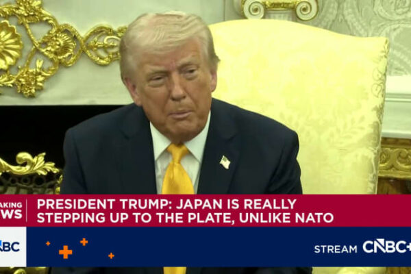 Trump signals DOJ should continue Powell probe, complicating Warsh Fed nom