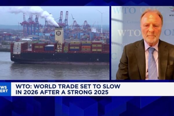 European stocks rebound as investors bet on rate hikes