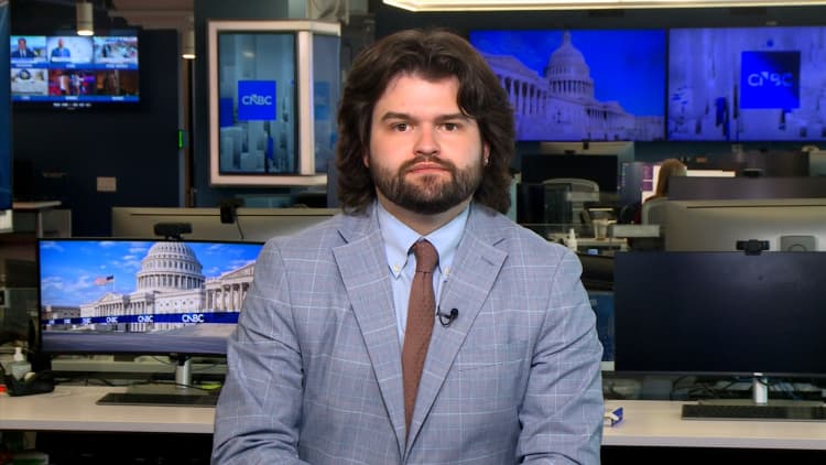 Global forecasting group sees U.S. inflation at 4.2% this year, much higher than Fed estimate