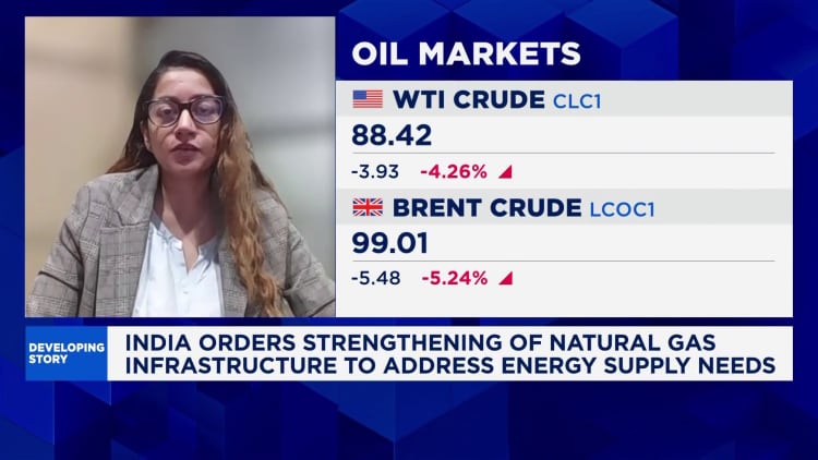 India takes a ‘huge hit’ on tax revenue to keep fuel prices from surging during the Iran war
