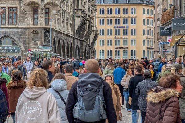 European bond yields at 15-year highs amid inflation, rate hike fears