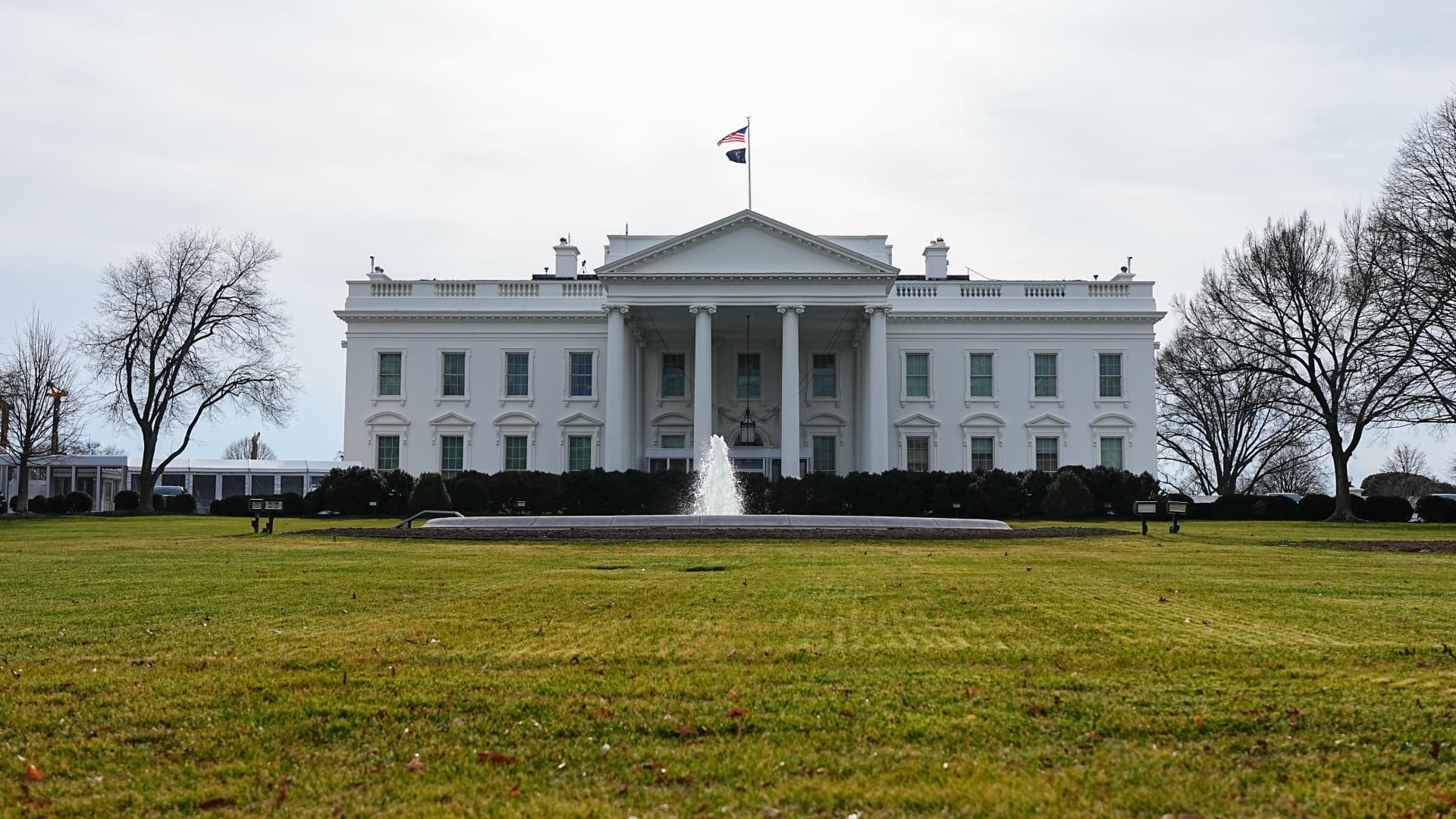 White House launches app touting Trump’s record, with key omissions