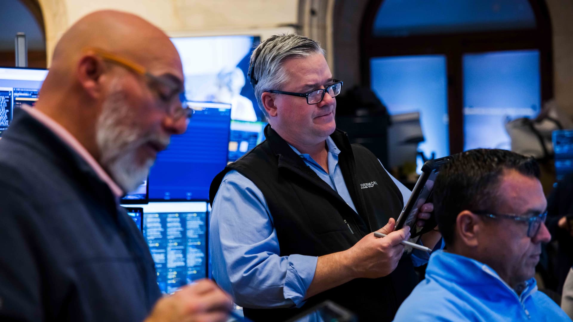 The S&P 500 is wrapping up a tough month. Why April could be better