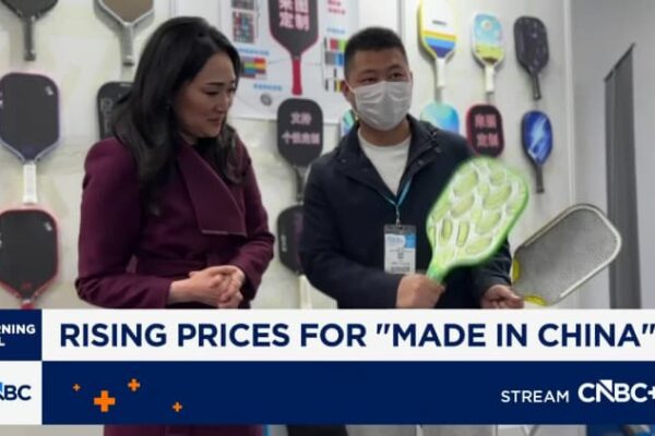 China suppliers warn of higher U.S. prices due to Hormuz closure