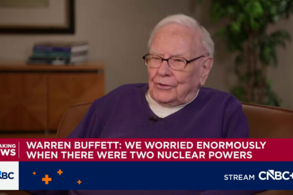 Warren Buffett says Iran bomb would make nuclear disaster harder to avoid