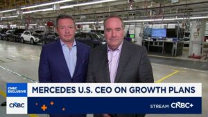 Mercedes U.S. CEO sets ambitious sales goal despite ‘tougher’ market