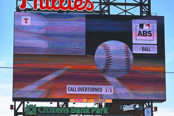 Dontrelle Willis on MLB Automated Ball-Strike Challenge System: ‘I Love It’