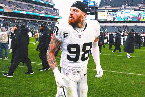 Jerry Jones Doesn’t Rule Out Cowboys Re-Engaging In Trade Talks for Maxx Crosby