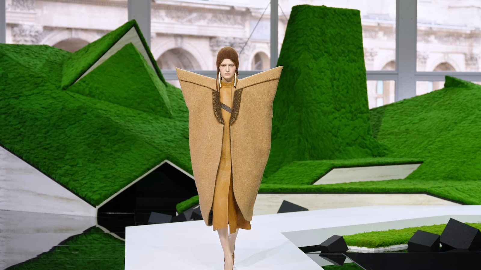 Photo highlights from Paris Fashion Week