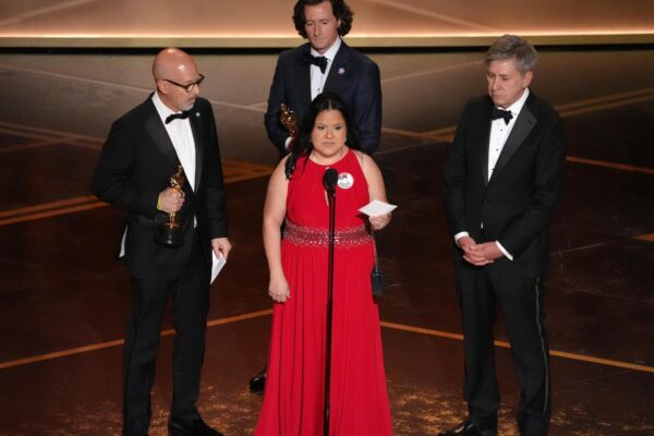 Warriors coach Steve Kerr part of Oscar documentary short win with ‘All the Empty Rooms’