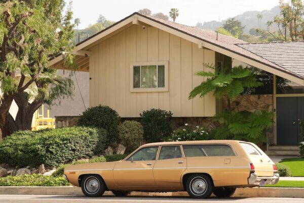 ‘Brady Bunch’ house, used in exterior shots for the sitcom, gets LA landmark status