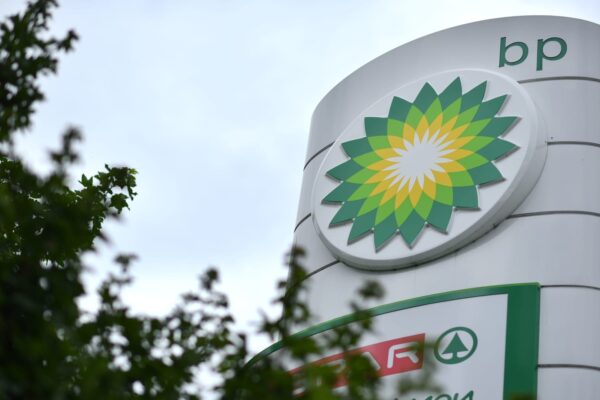 Oil giant BP suffers AGM shareholder revolt