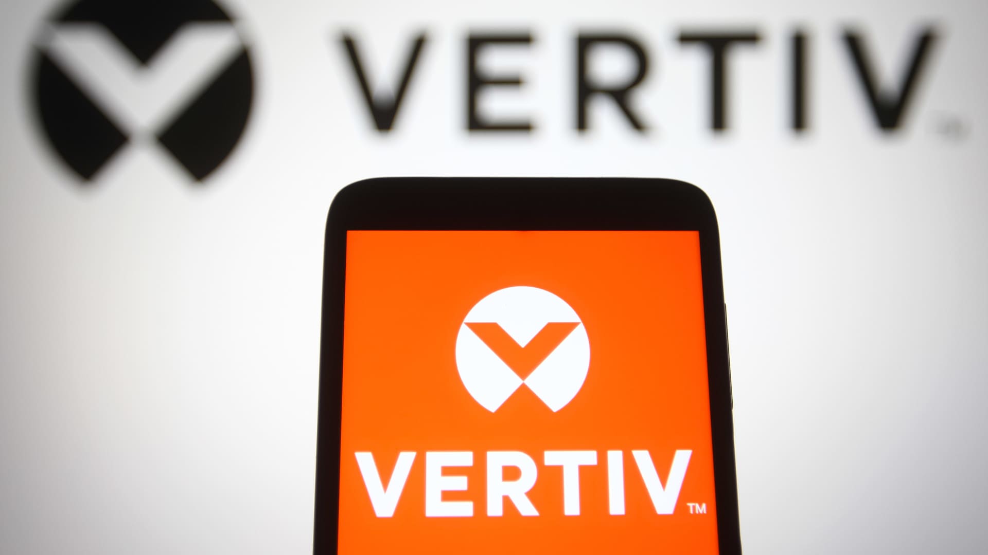 These stocks reporting next week are seeing their earnings momentum rise